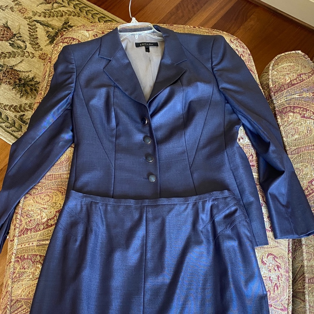 Escada Shimmery Navy Blue Satin-Look Blazer